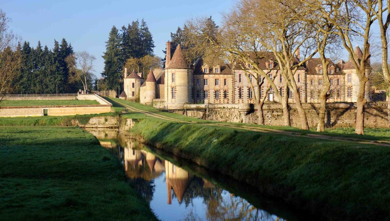 PontgouinChateau De La Riviere住宿加早餐旅馆 外观 照片