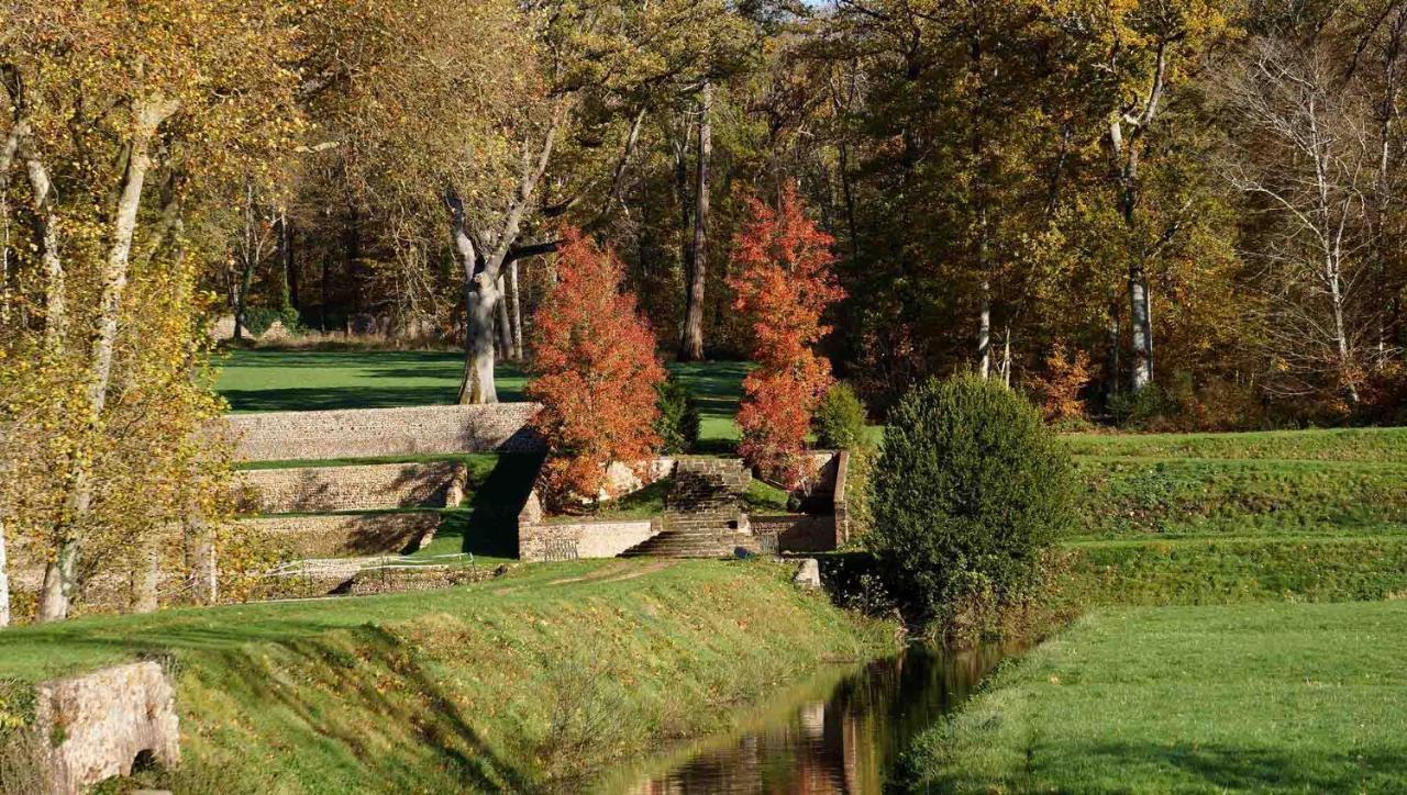 Chateau De La Riviere Pontgouin 外观 照片