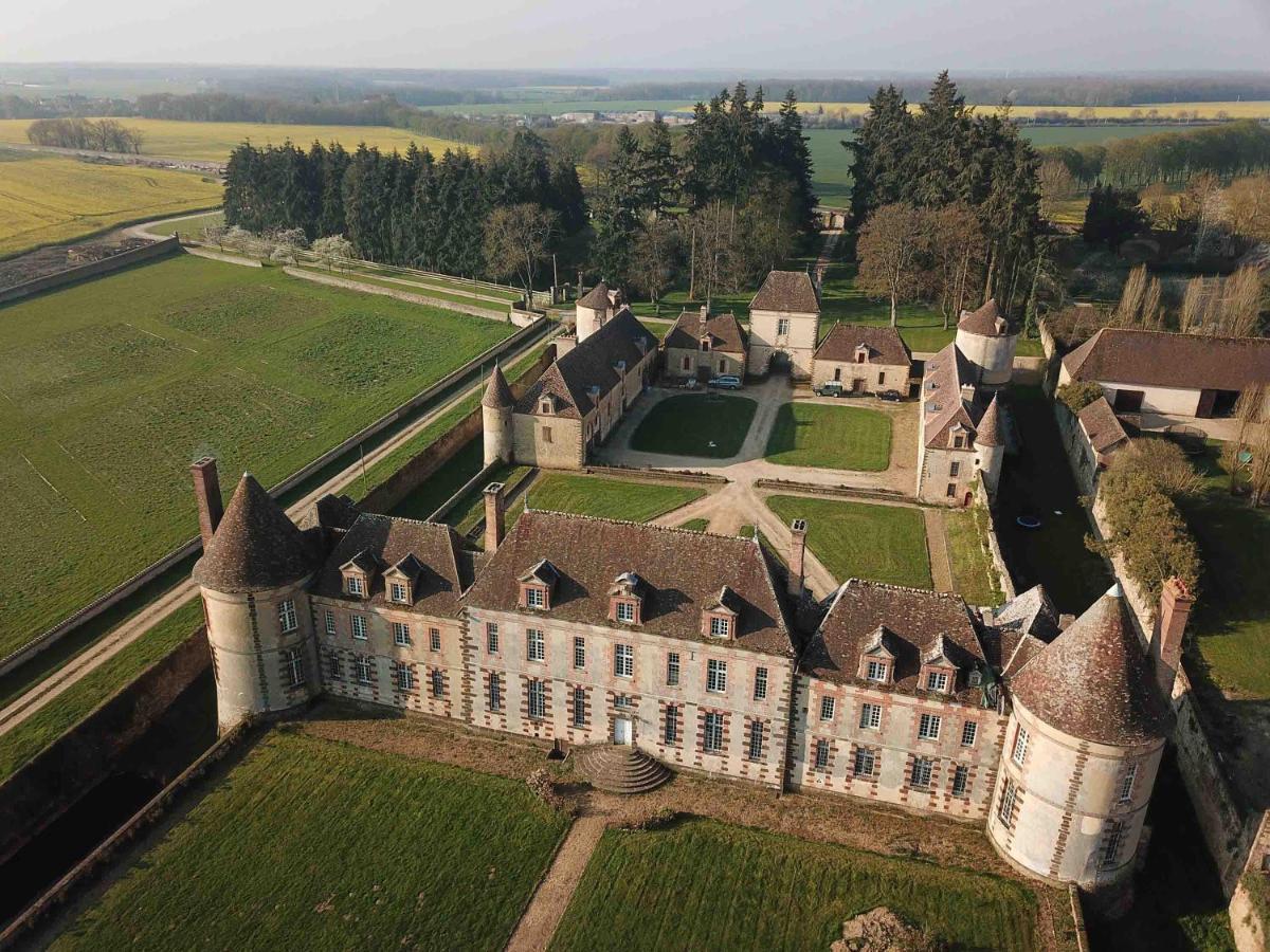 PontgouinChateau De La Riviere住宿加早餐旅馆 外观 照片