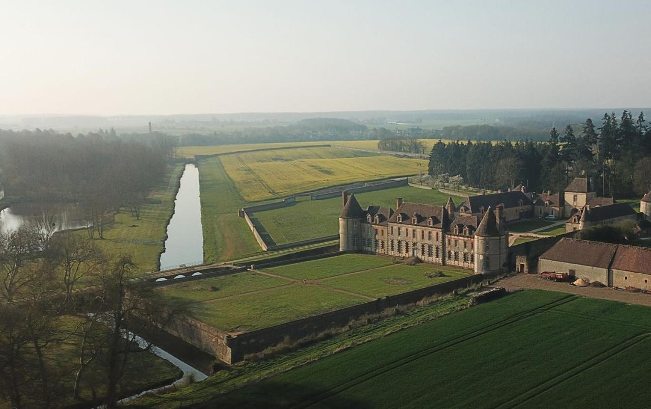 PontgouinChateau De La Riviere住宿加早餐旅馆 外观 照片